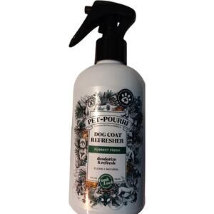 Pet~Pourri Dog Coat Refresher 8 fl oz. in The "Furrest Fresh" Scent NEW